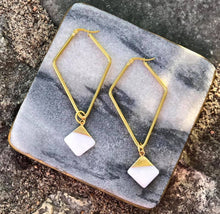 Load image into Gallery viewer, Kite Hoops with Mother of Pearl Charm
